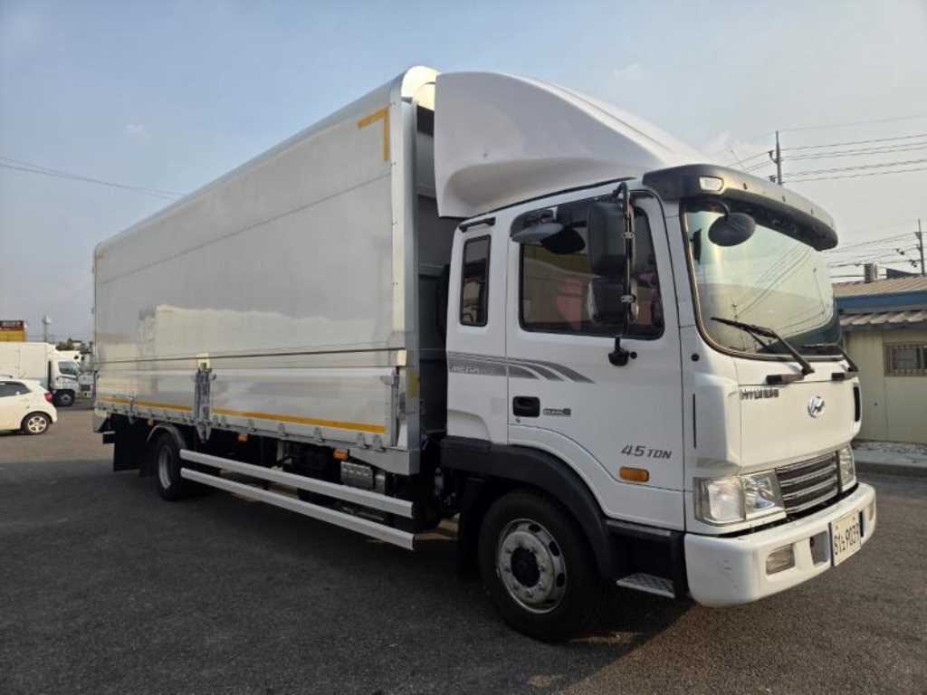 현대 메가트럭 단바리 윙바디 4.5톤 수동 1