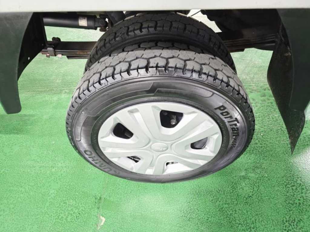 기아 봉고3 1톤 저상탑 LPG 18