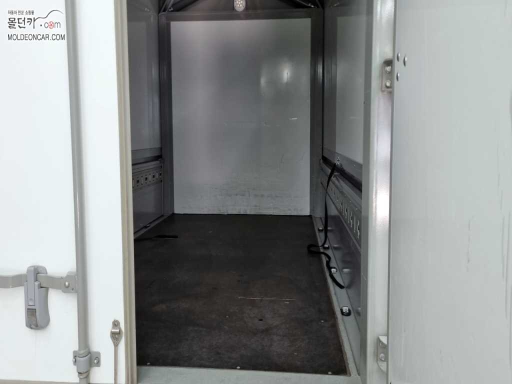 기아 봉고3 1톤 윙바디 9