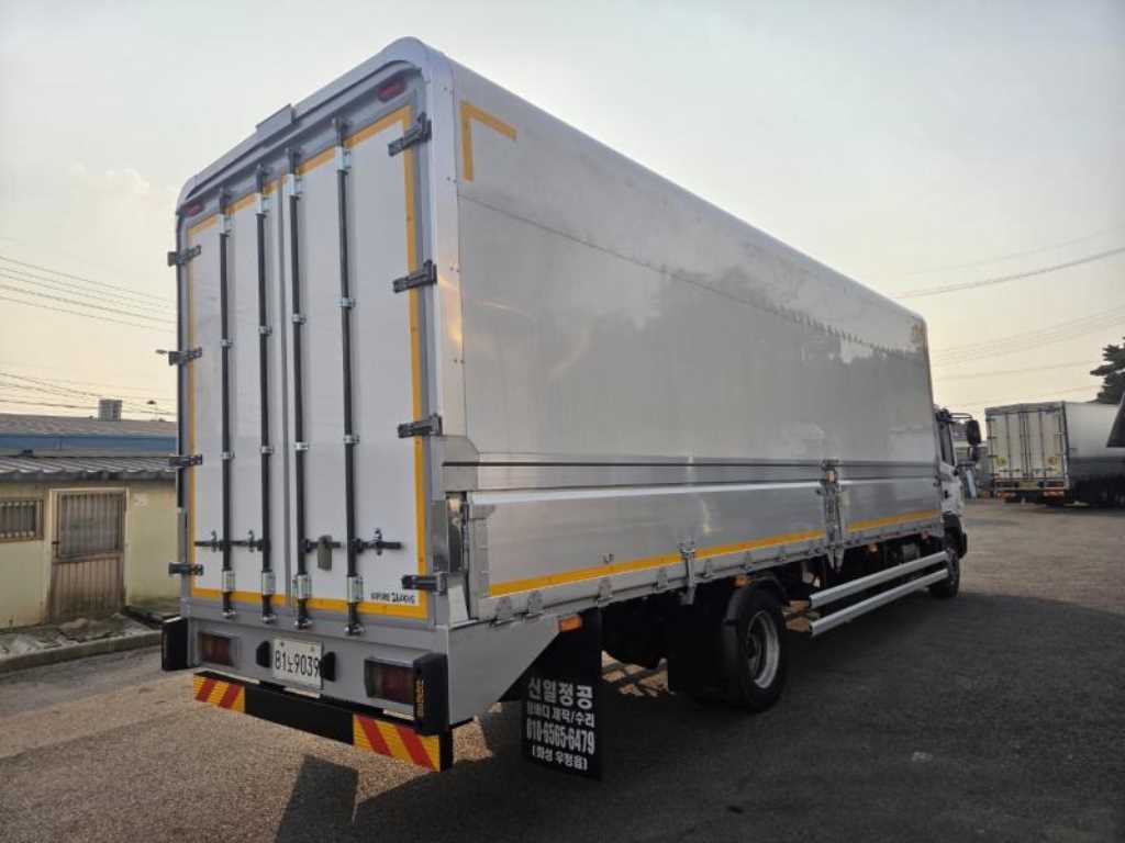 현대 메가트럭 단바리 윙바디 4.5톤 수동 4
