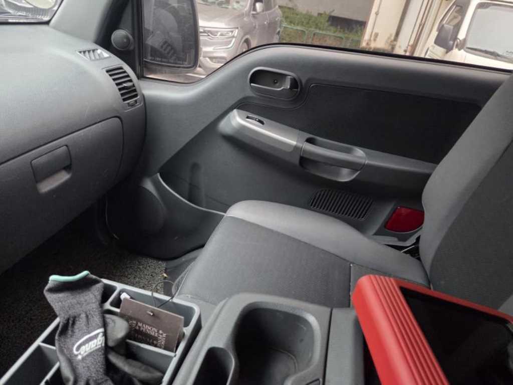 기아 봉고3 1톤 윙바디 LPG 7