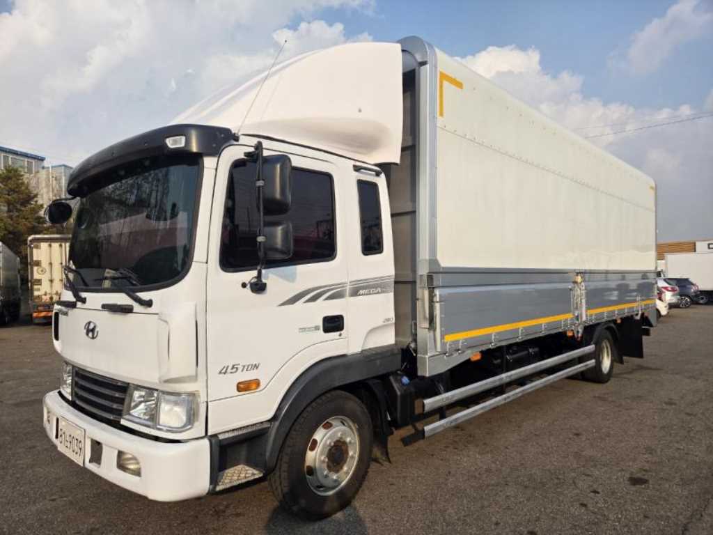 현대 메가트럭 단바리 윙바디 4.5톤 수동