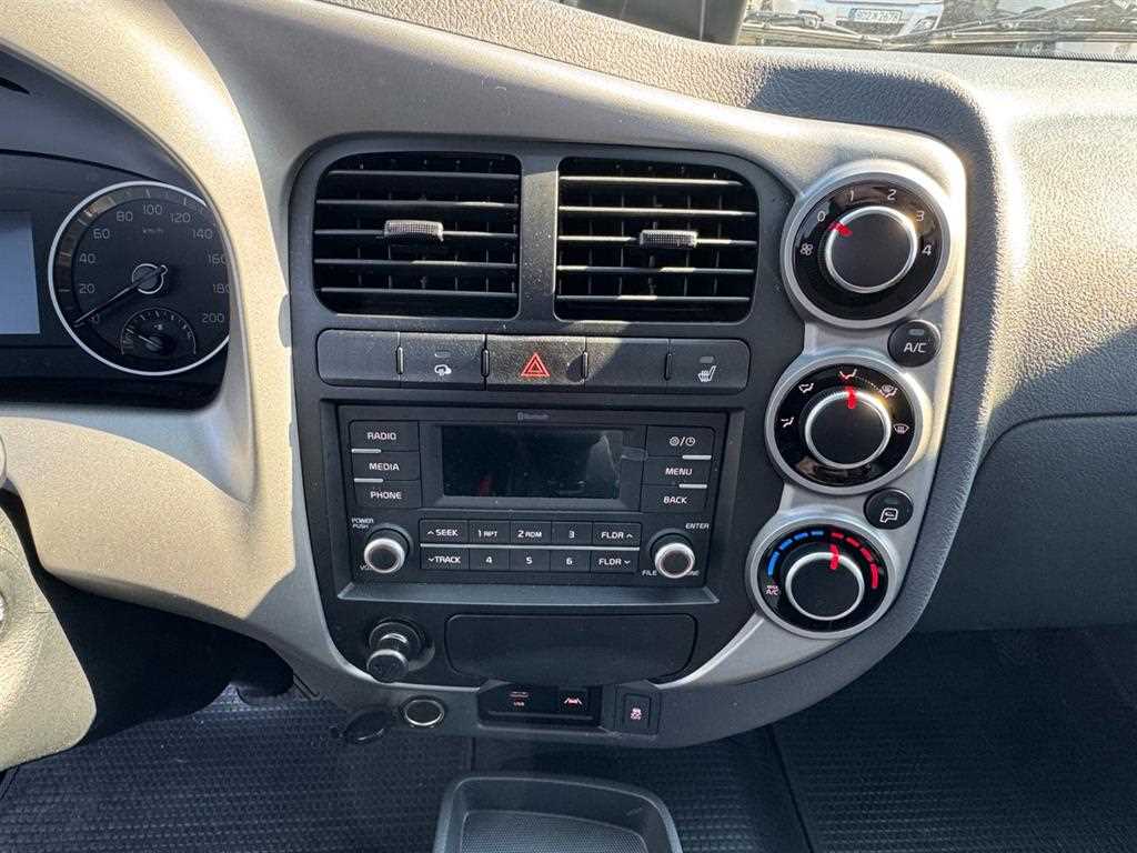 기아 봉고3 1톤 카고 표준캡 장축 LPG 9