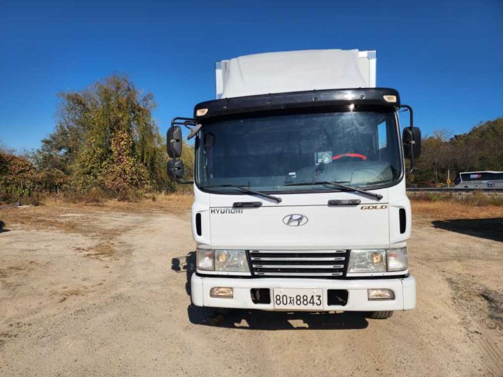 현대 메가트럭 익스하이탑 장축 1