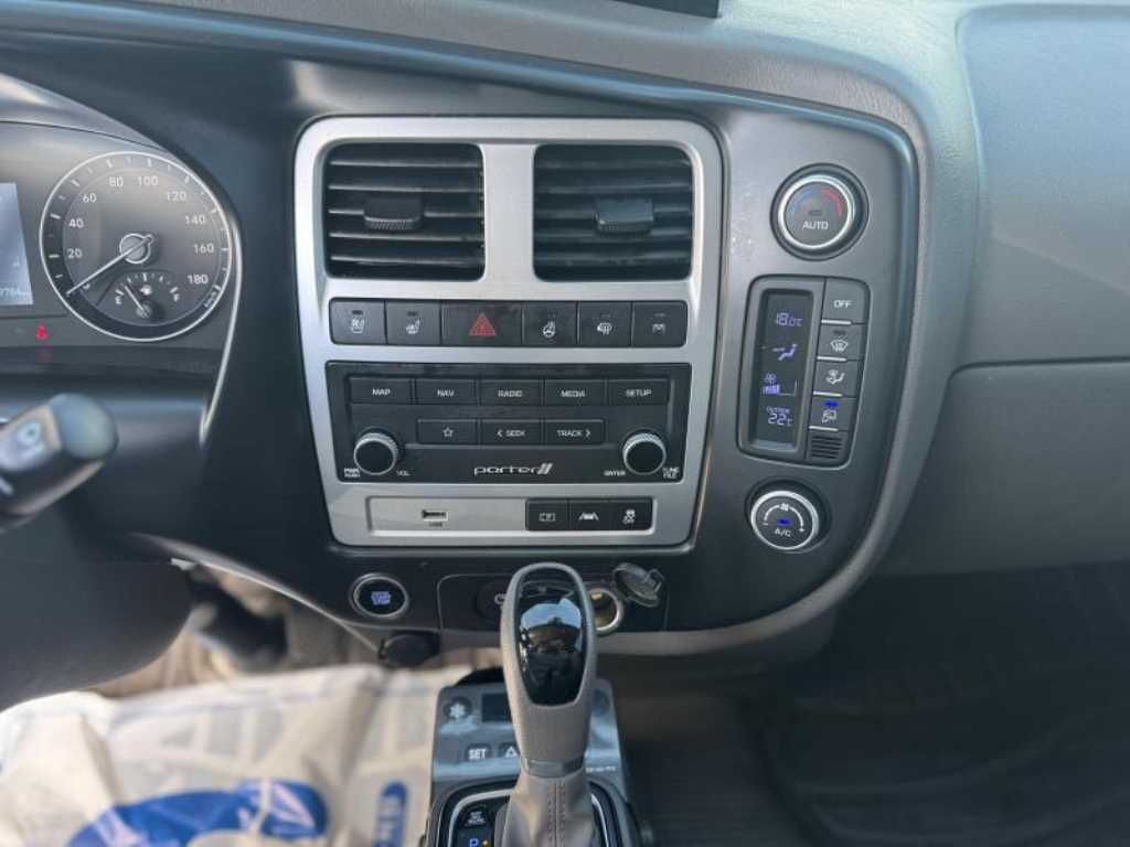 현대 포터2 1톤 냉장탑 LPG 8