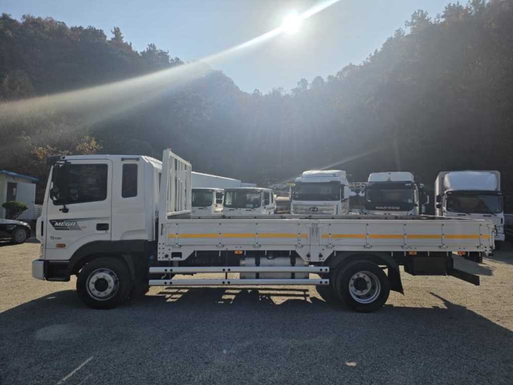 현대 메가트럭 단바리 카고 5톤 수동 7