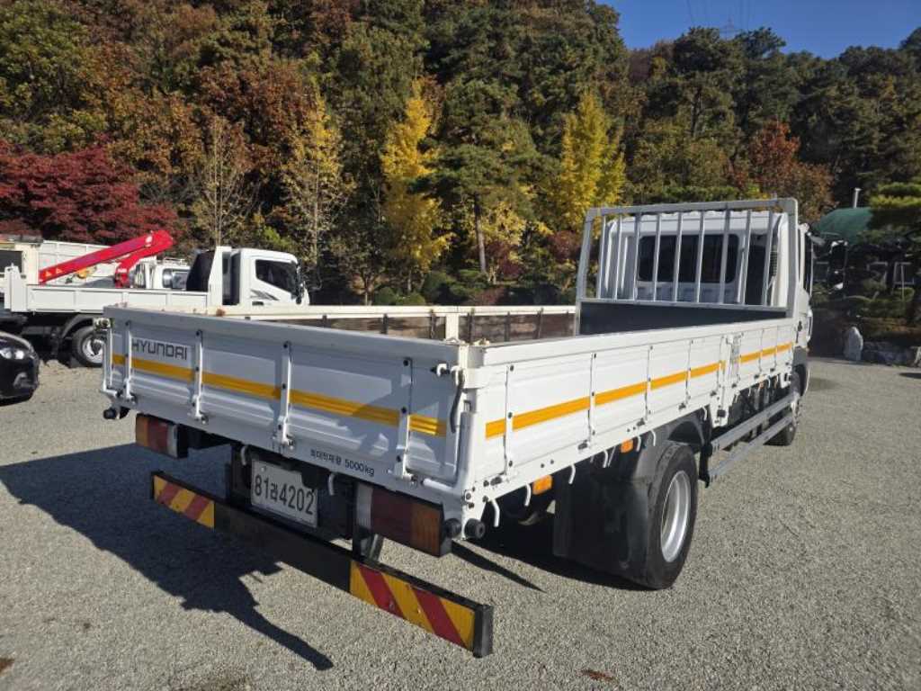 현대 메가트럭 단바리 카고 5톤 수동 4