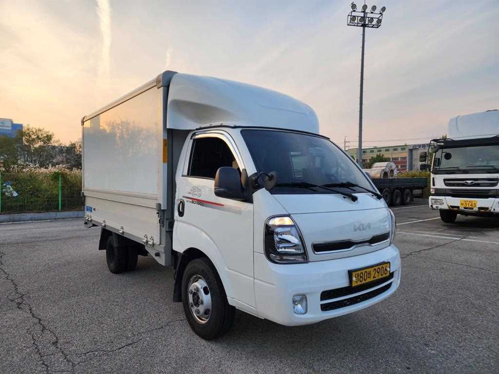 기아 봉고3 1.2톤 윙바디 표준캡 LPG 9