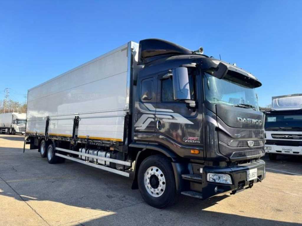 타타대우 프리마 윙바디 8.5톤 수동 1