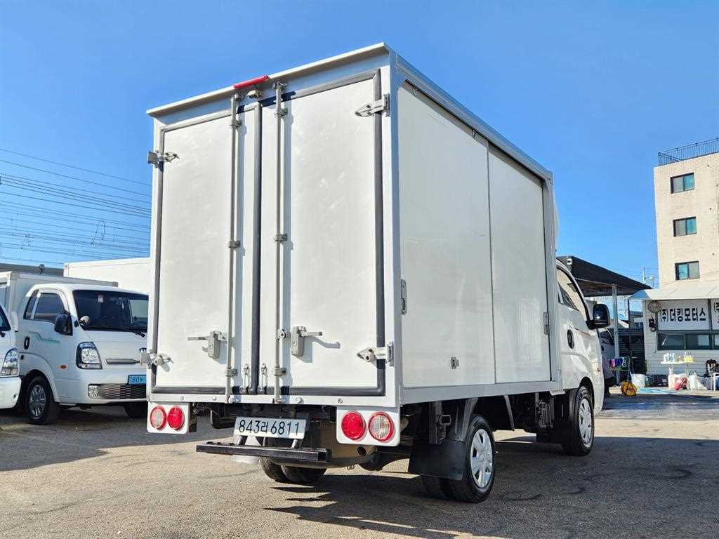 기아 봉고3 1톤 표준탑 LPG 17