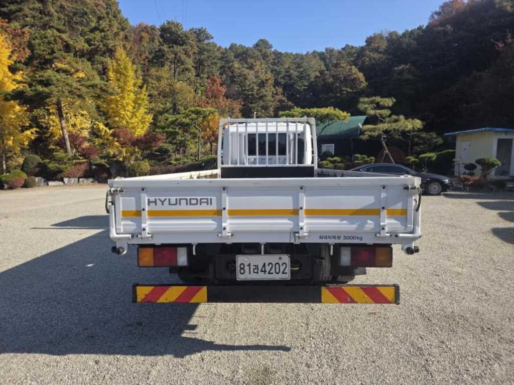 현대 메가트럭 단바리 카고 5톤 수동 3