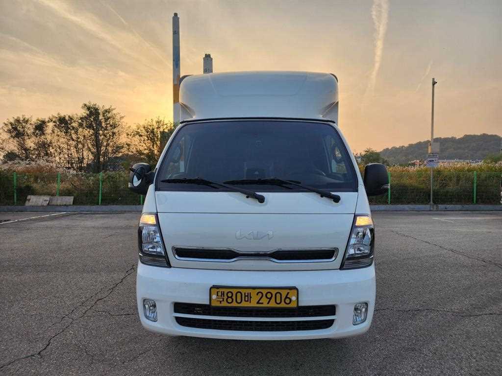 기아 봉고3 1.2톤 윙바디 표준캡 LPG 1