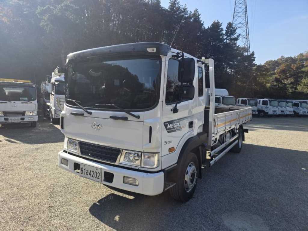 현대 메가트럭 단바리 카고 5톤 수동 0