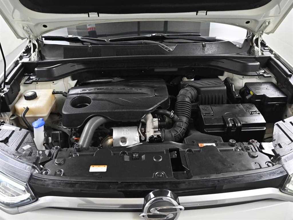 KG Mobility (Ssangyong) Korando 2WD Gasoline 1.5 C5 Plus 7