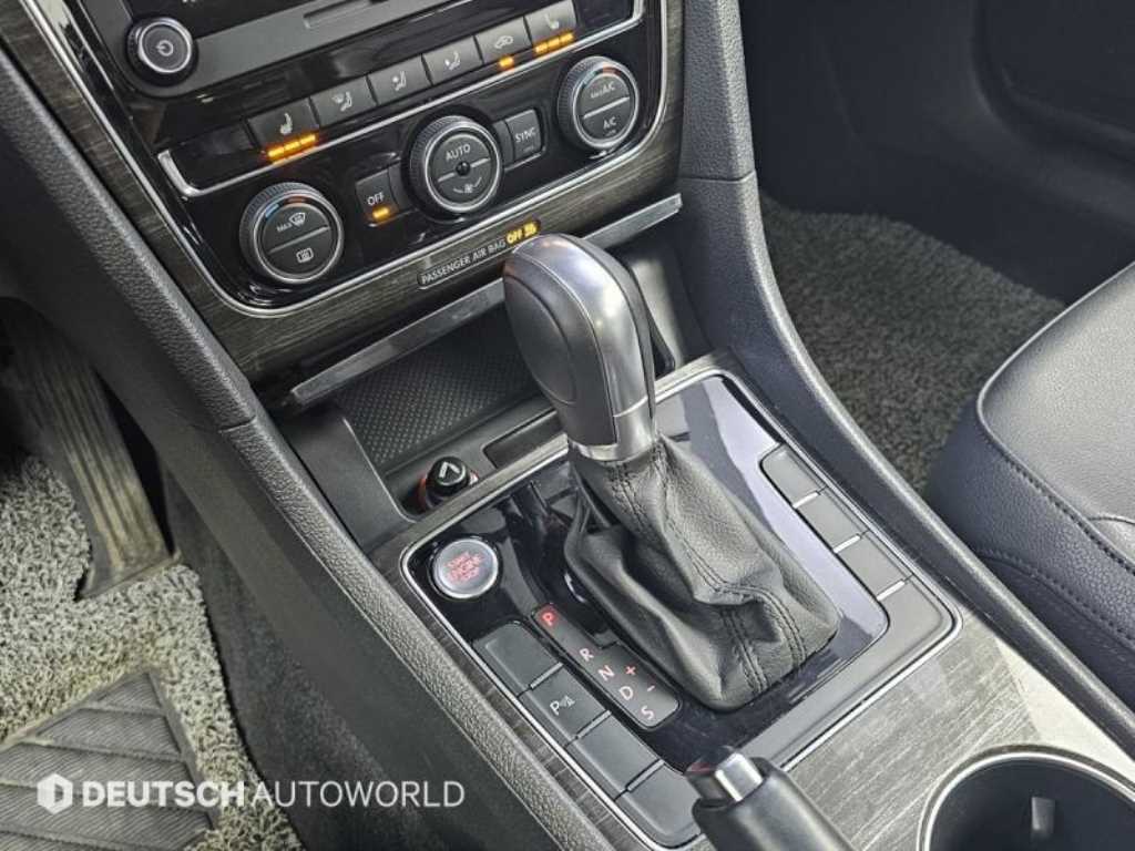 Volkswagen Passat 1.8 TSI 10