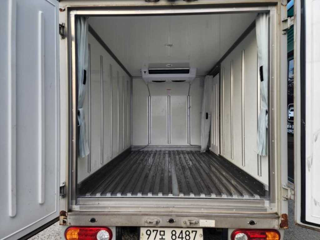 현대 포터2 1톤 냉동탑 5