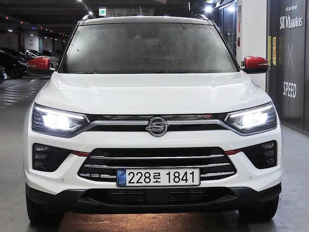 KGM 코란도 2WD 가솔린 1.5 C5 플러스 사진 2/20