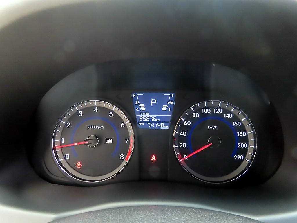 Hyundai Accent 1.4VVT Smart 10