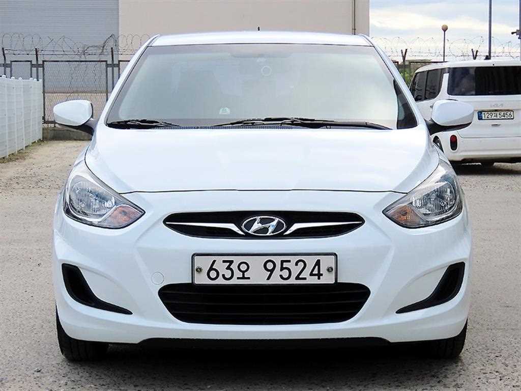 Hyundai Accent 1.4VVT Smart