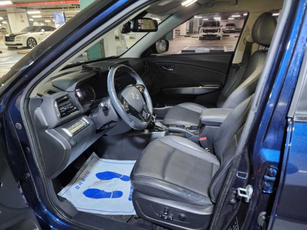 KG Mobility (Ssangyong) Tivoli 2WD Gasoline 1.5 V5 8