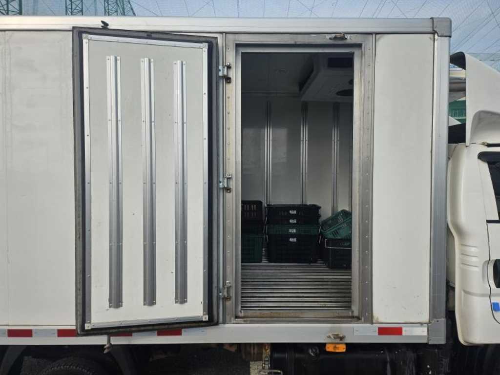 기아 봉고3 1톤 냉동탑 7