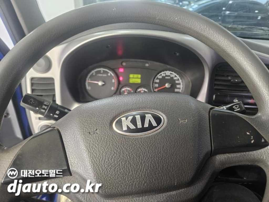 기아 봉고3 1톤 카고 8
