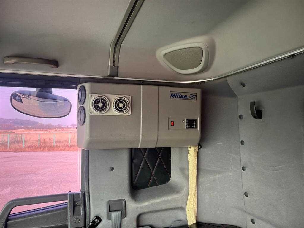 현대 메가트럭 와이드캡 카고 6.5톤 수동 11