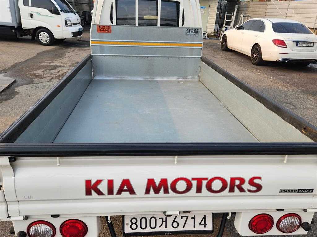 기아 봉고3 1톤 카고 6