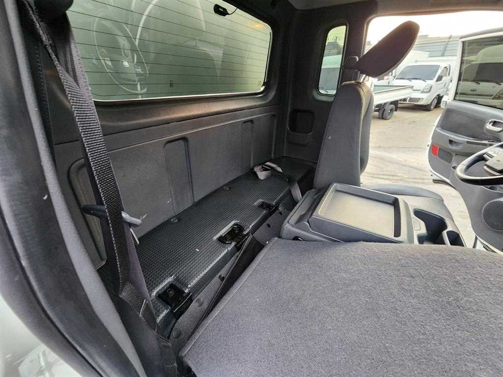 기아 봉고3 1톤 저상탑 전기 15