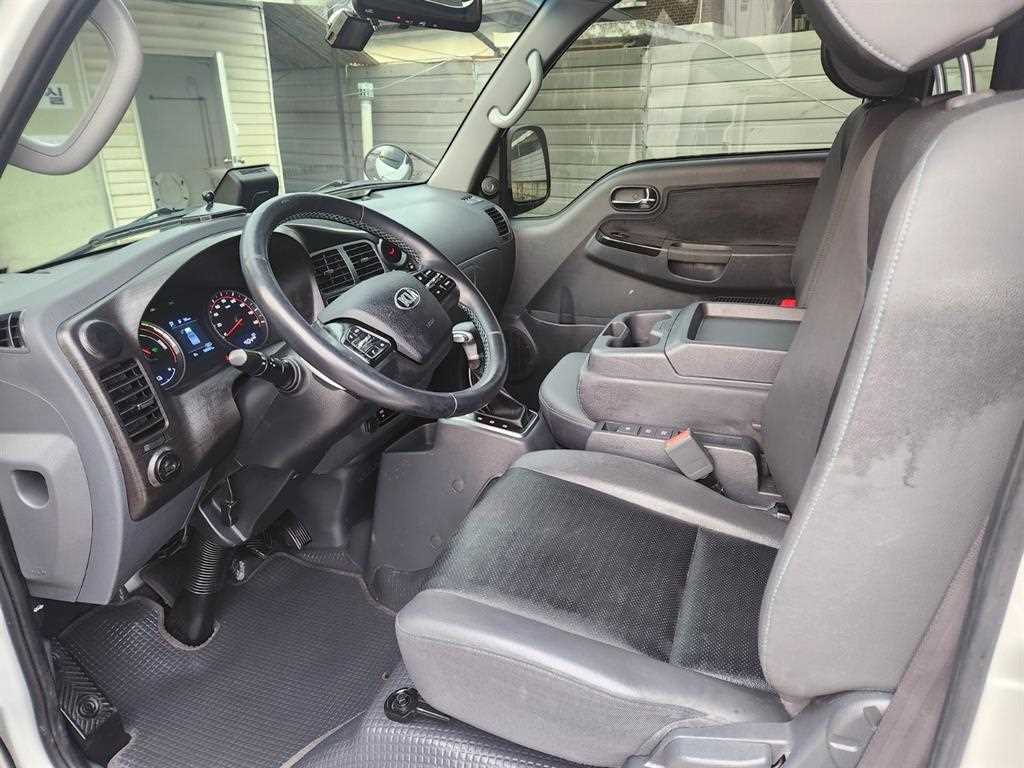 기아 봉고3 1톤 저상탑 전기 9