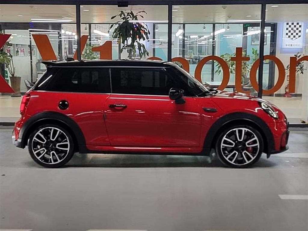 Mini Cooper JCW T1 4