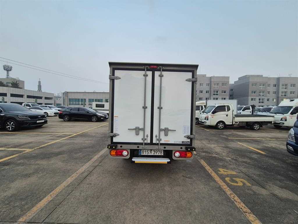 현대 포터2 1톤 냉동탑 LPG 3