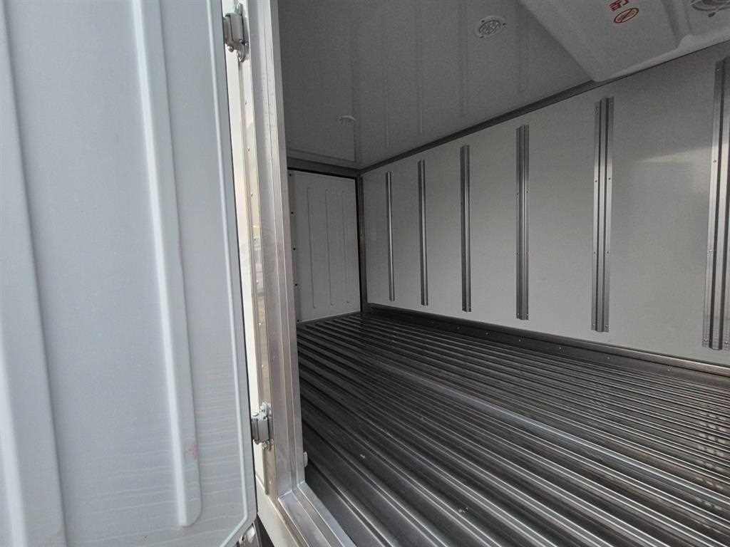 현대 포터2 1톤 냉동탑 LPG 6