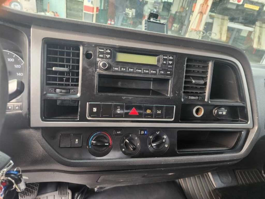 현대 올뉴마이티 3.5톤 카고 6