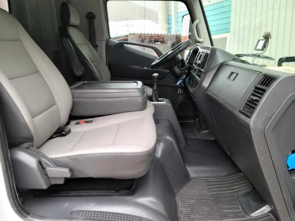 현대 올뉴마이티 2.5톤 익스하이탑 8