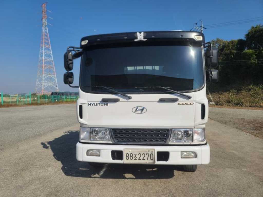 현대 메가트럭 카고 장축 1