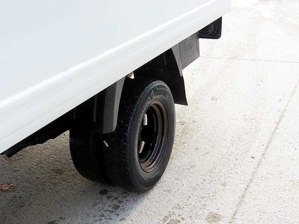 기아 봉고3 1톤 표준탑 16