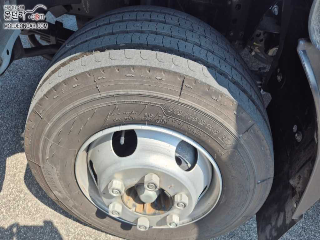 이스즈 엘프 냉동탑 17