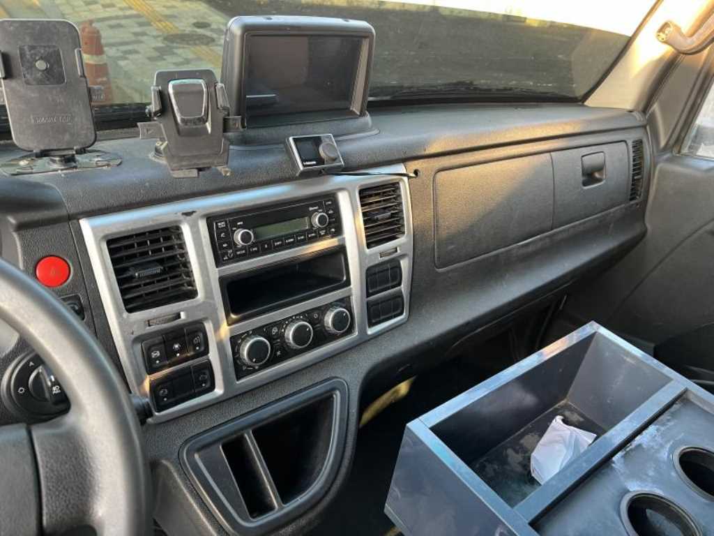 타타대우 더쎈 카고 11