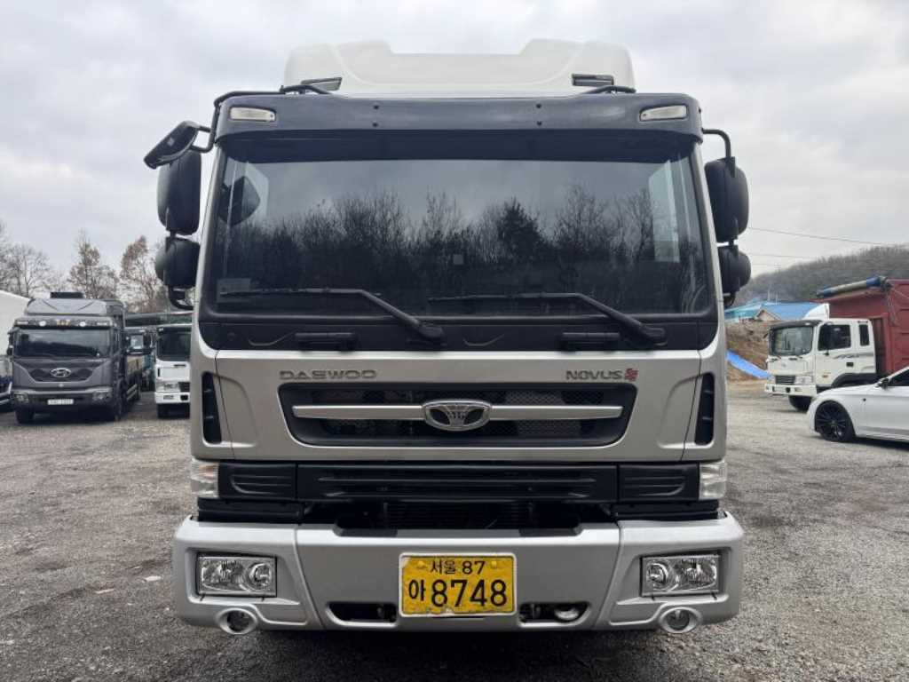 타타대우 노부스 냉장윙 4.5톤 수동 1