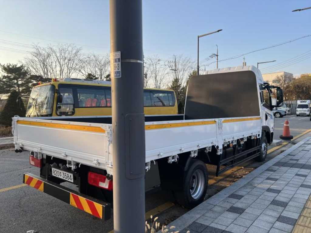 타타대우 더쎈 카고 6