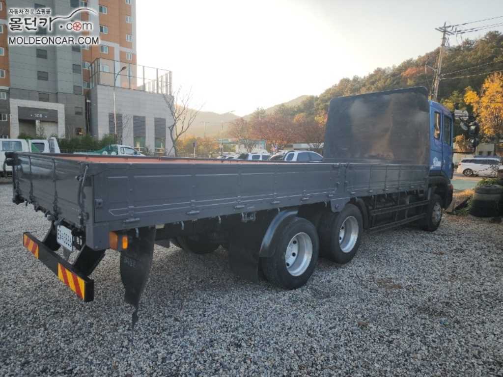 타타대우 프리마 카고 5톤 수동 2