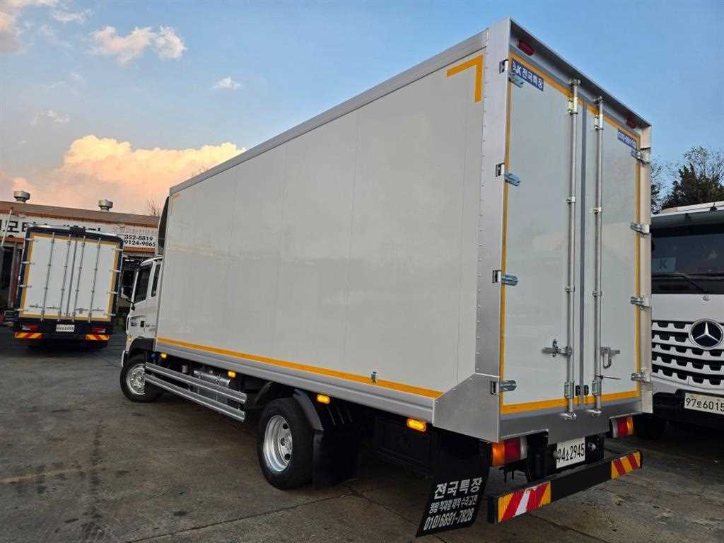 현대 메가트럭 단바리 표준탑 5톤 수동 5