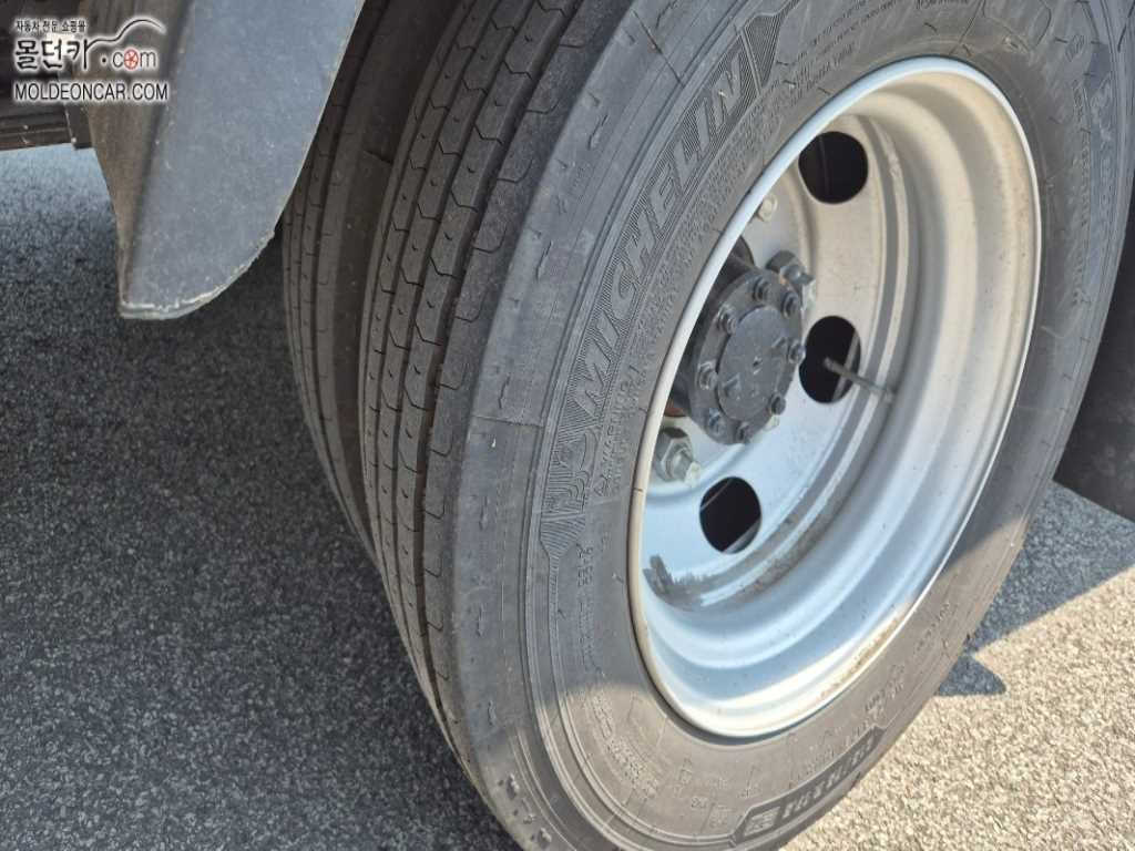 이스즈 엘프 냉동탑 5