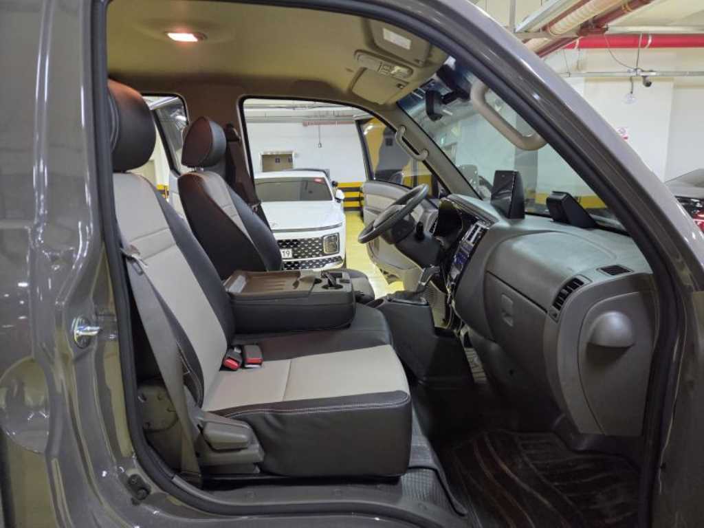 현대 포터2 1톤 카고 LPG 7