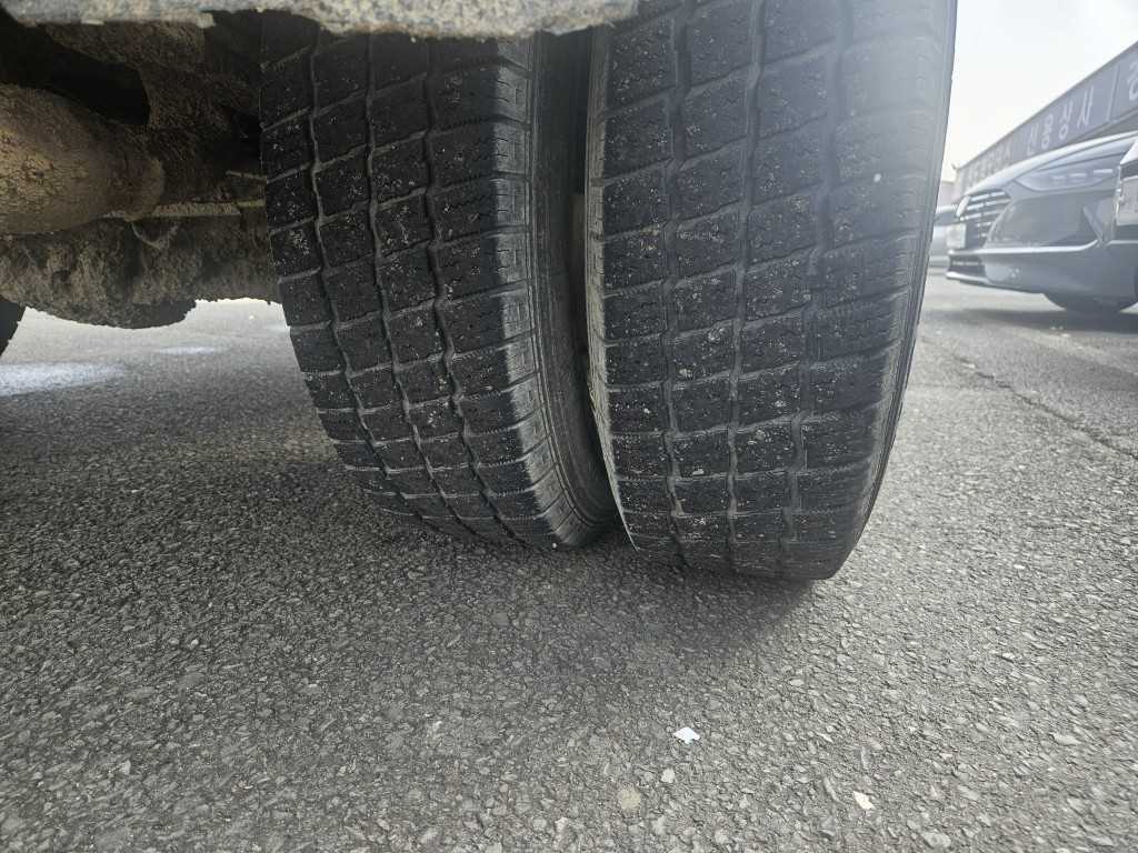 기아 봉고3 1톤 카고 4