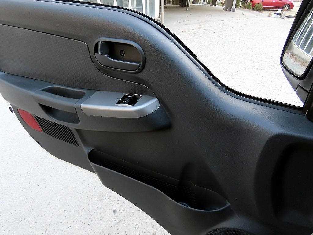 기아 봉고3 1톤 냉동탑 11