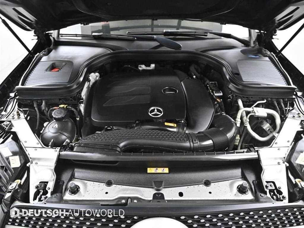 Mercedes-Benz GLC-Class GLC300 4MATIC Coupe 7