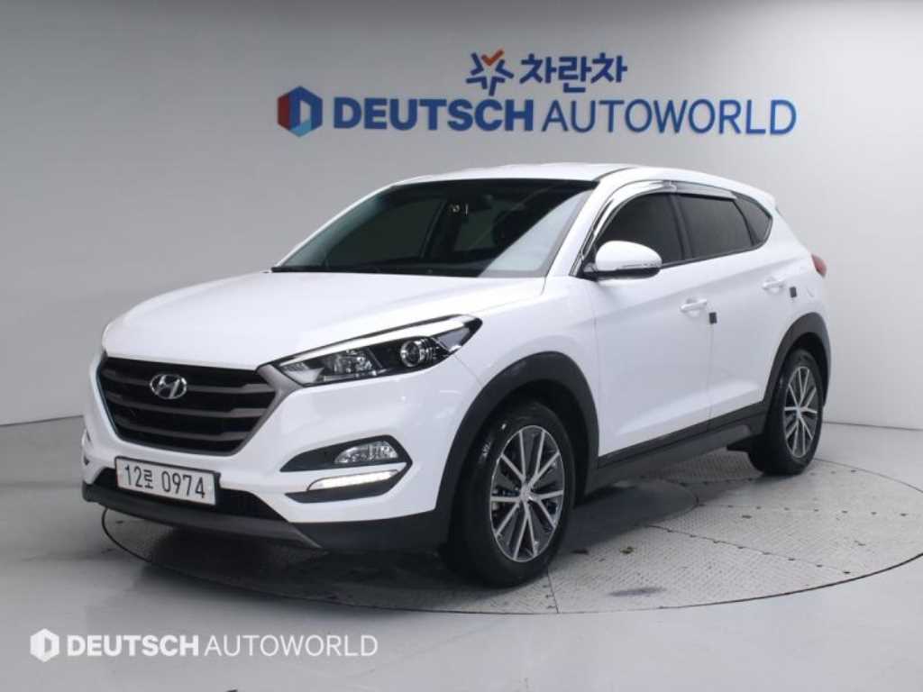 Hyundai Tucson Diesel 1.7 2WD Style 2