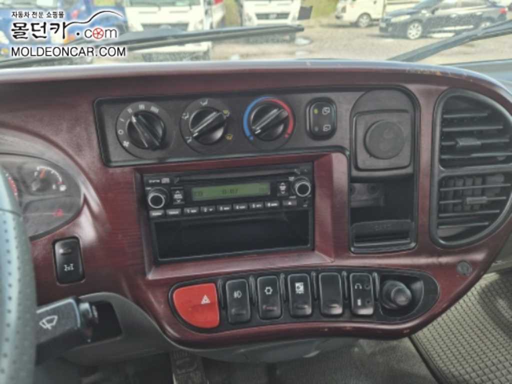 현대 이마이티 2.5톤 카고 슈퍼캡 8